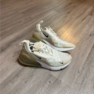 Nike Air Max 270 Beige Sneakers - Women’s 7